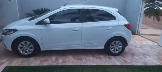 CHEVROLET ONIX 1.0 MPFI LT 8V FLEX 4P MANUAL CHEVROLET ONIX 1.0 MPFI LT 8V FLEX 4P MANUAL